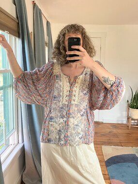 sheer floral peasant puff sleeve blouse by HD in Paris, size 8
